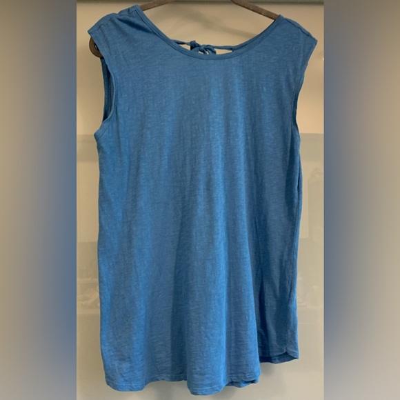 Caslon Tops - NWOT, Caslon, Size Medium, Perfect Blue, Tie Back Tank Top